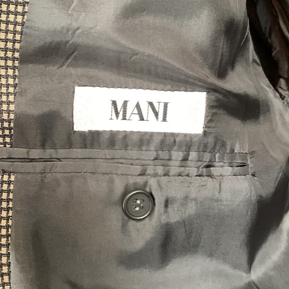 Mani by Giorgio Armani Men’s Lightweight Wool Blazer - Saks Fifth Avenue - 42L - Picture 7 of 8